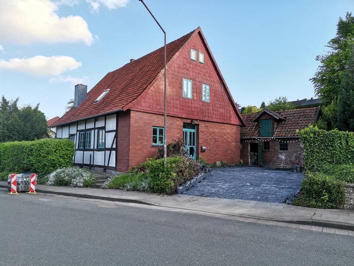 Ferienwohnung für 6 Personen, mit Balkon und Terrasse sowie Ausblick in Porta Westfalica - 2