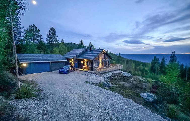 Ferienhaus für 8 Personen mit Terrasse in Rendalen