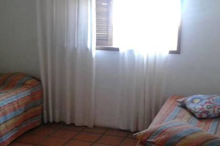 Location de vacances pour 10 personnes, avec balcon ainsi que jardin et vue à Arraial do Cabo - 2