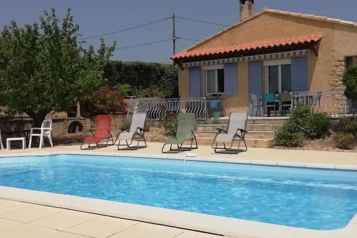 Maison de vacances pour 8 personnes, avec piscine et jardin, animaux acceptés - 1