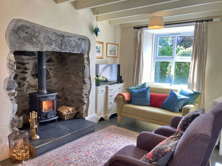 Holiday rental for 4 people, with garden in Penmachno