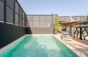 Maison d’hôte pour 16 personnes, avec terrasse et vue ainsi que sauna et piscine à Marrakech