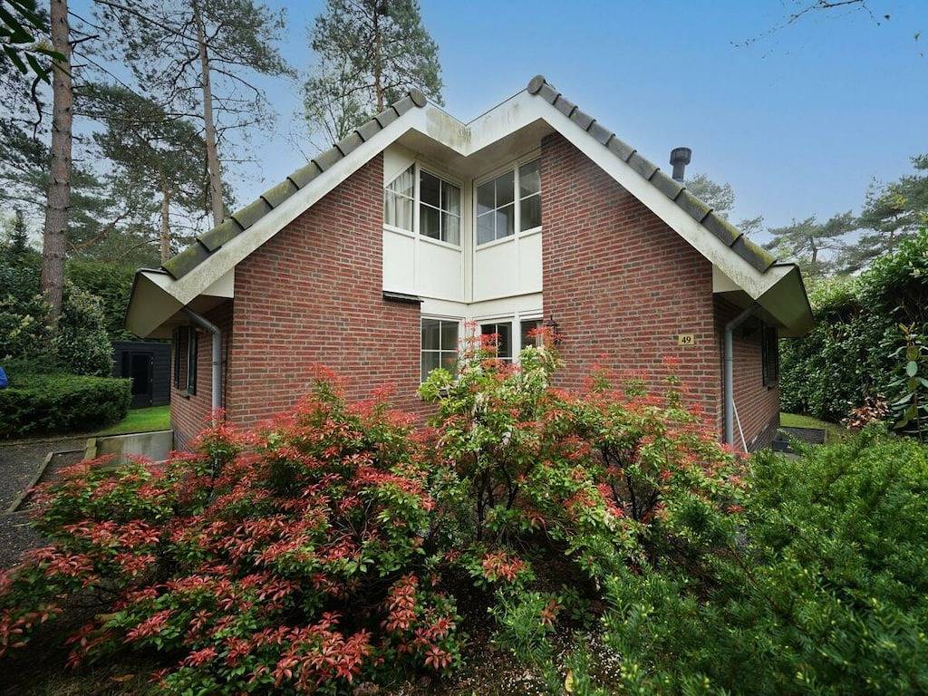 Villa in Beekbergen met terras in Beekbergen, Veluwe