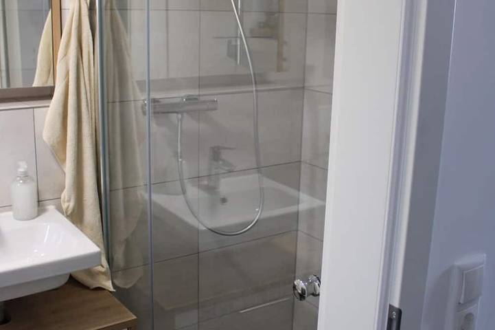 Ferienwohnung für 5 Personen, mit Terrasse und Garten in Lachendorf - 4