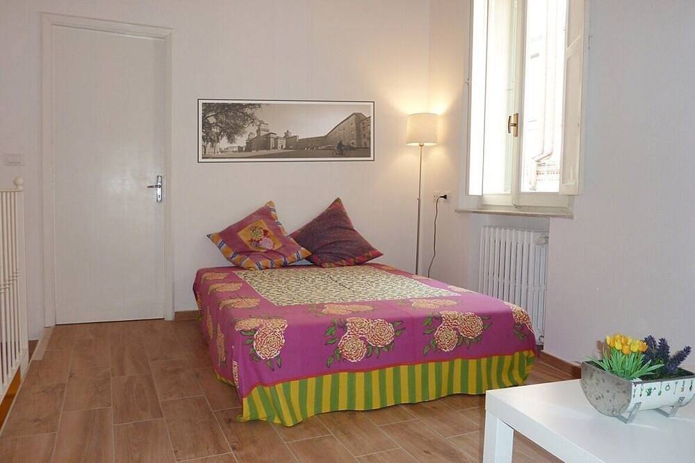Ganze Wohnung, Neu renovierte Wohnung in der historischen mittelalterlichen Zentrum von Ferrara in Ferrara, Ferrara Provinz