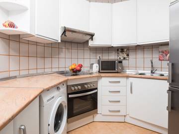 Apartment for 4 People in Playa de Guadalobon, Estepona, Photo 3