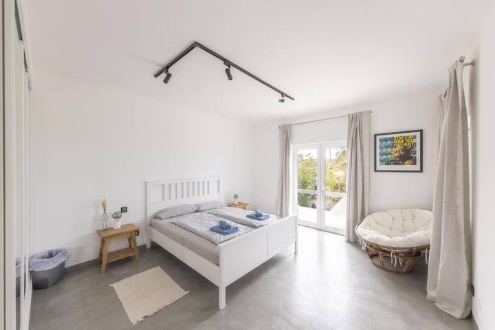 Maison d’hôte pour 2 personnes, avec terrasse et jardin ainsi que sauna et piscine à Aljezur - 4