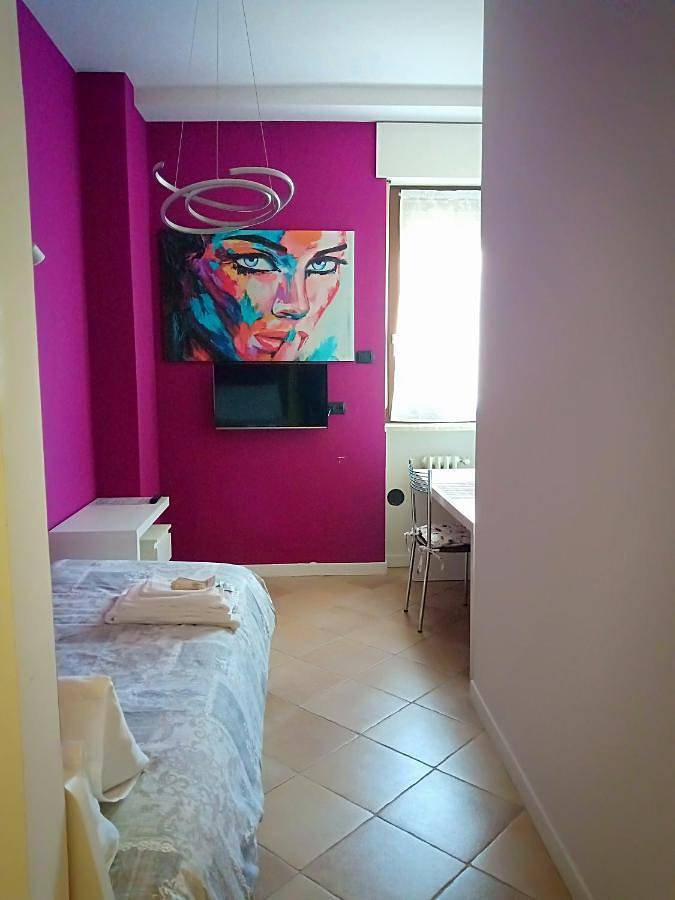 Chambre d’hôte pour 2 personnes, avec vue et balcon à Monza - 3