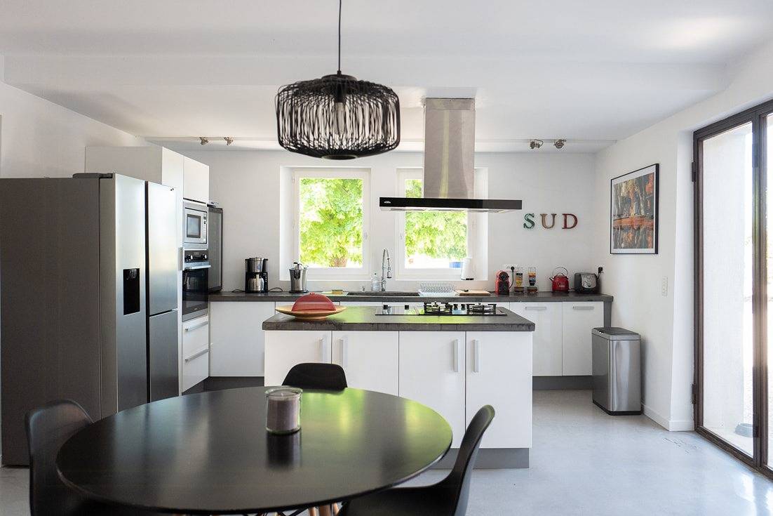 Mas avec piscine chauffée en Luberon in Cucuron, Parc naturel régional du Luberon