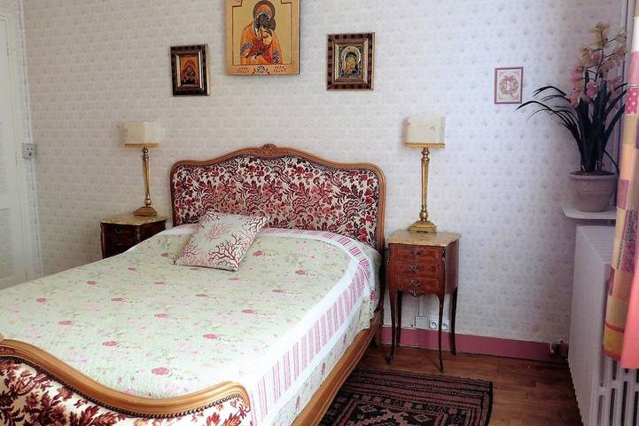 Location de vacances pour 9 personnes, avec jardin à Saints - 4