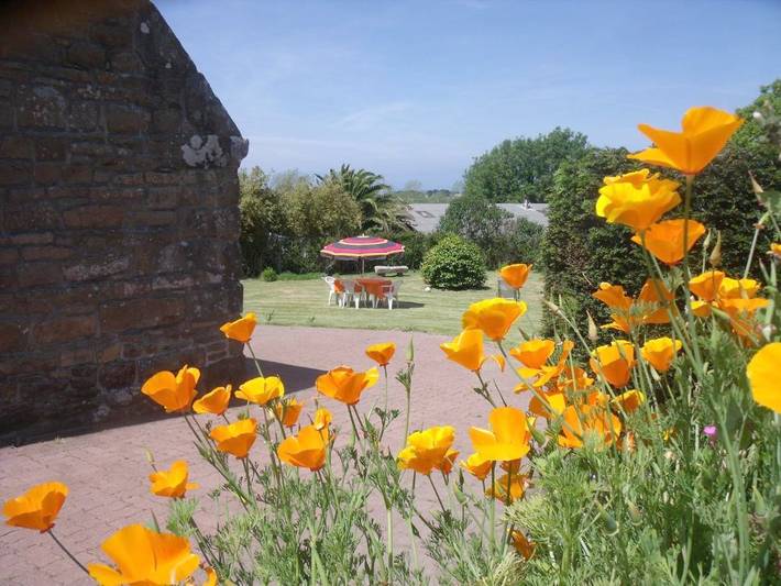Location de vacances pour 4 personnes, avec Terrasse ainsi que Jardin et Vue dans Golf de Saint-Samson