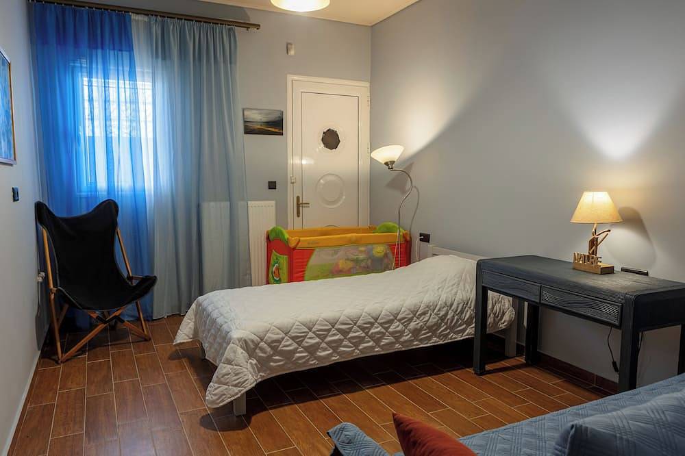 Kleoni' s cottage in Korinthia