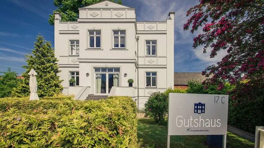 Ferienwohnung für 4 Personen, mit Terrasse in Krummin