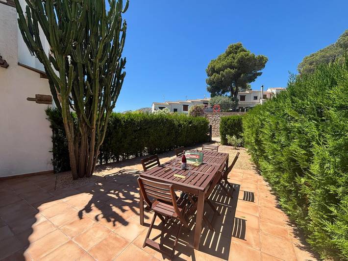 Casa rural para 6 personas, con Balcón y Terraza además de Jardín y Piscina en Torroella de Montgrí - 4