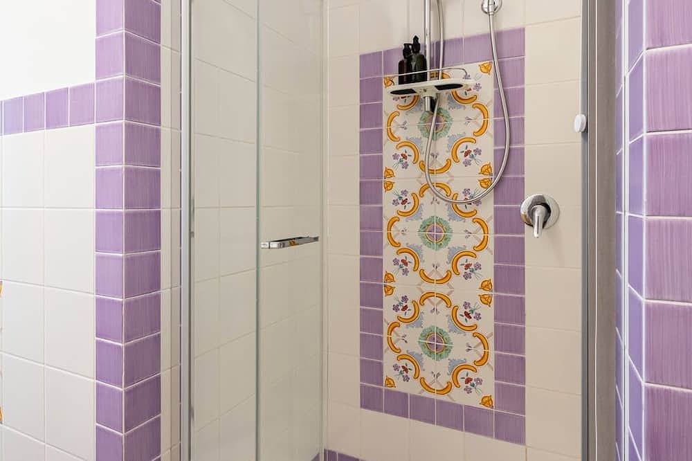 Just minutes from downtown and the beach, elegant Bnb in Sirolo in Sirolo, Riviera del Conero