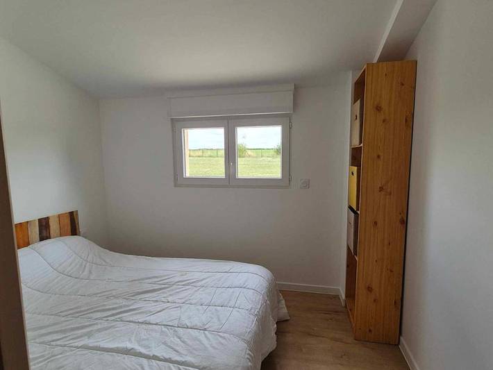 Location de vacances pour 6 personnes, avec terrasse et jardin à Pamproux - 3