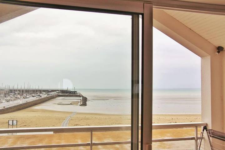 Appartement de vacances pour 4 personnes, avec terrasse et vue, animaux acceptés