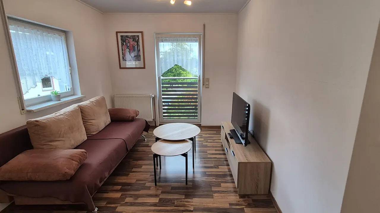 Ganze Ferienwohnung, Ferienwohnung für 2 Personen (40 m²) in Weiskirchen in Weiskirchen, Saar-Nahe-Bergland