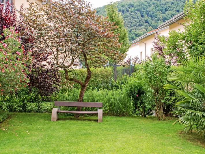 Appartement entier, Residenza Parcolago Apt 018 mit Garten in Caslano, Lac de Lugano
