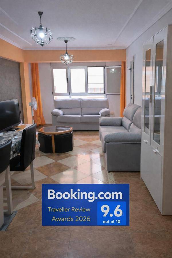 Gîte pour 6 personnes, avec vue et balcon dans el Grau de Castelló