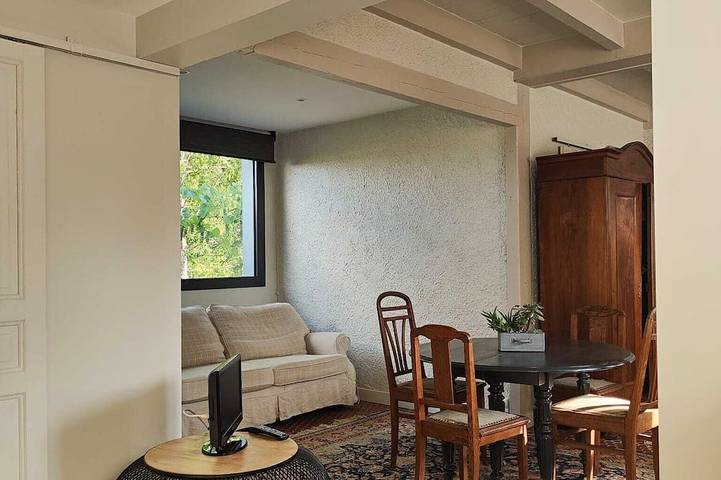 Location de vacances pour 2 personnes, avec terrasse et piscine dans Toul - 4