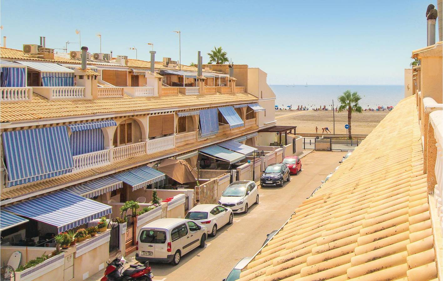 Rückzugsort am Meer: 70qm, Parkplatz, AC, Terrasse & WiFi in Playa Lisa, Santa Pola