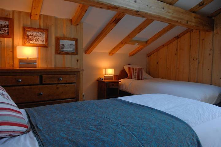 Large 4* chalet with terrace and breathtaking view 5 min from the Paradiski area in Bellentre, La Plagne-Tarentaise