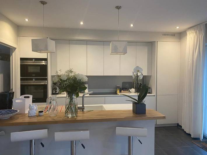 Location de vacances pour 8 personnes, avec piscine ainsi que jardin et terrasse à Rixensart - 3