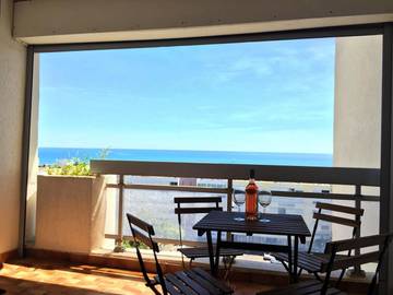 Gîte pour 5 personnes, avec terrasse et vue dans Carnon-Plage