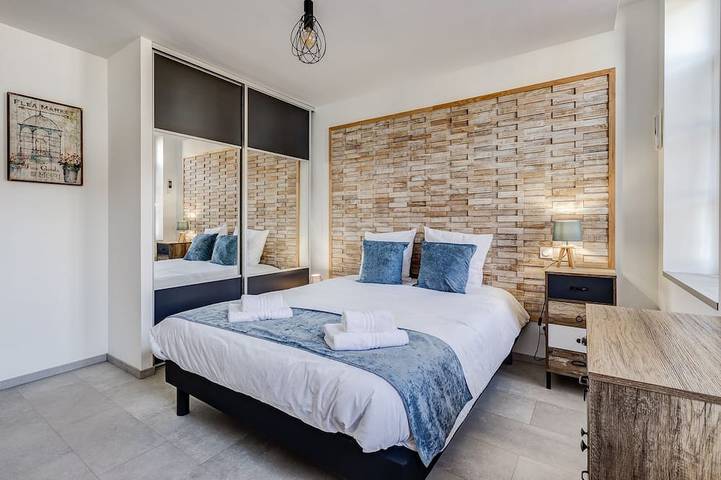 Location de vacances pour 14 personnes, avec terrasse à Lavaur - 3