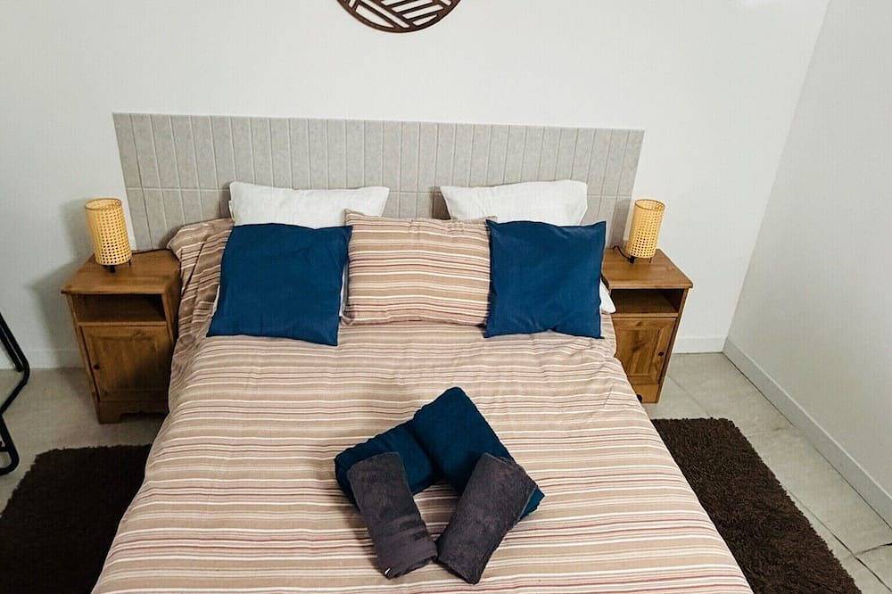 Appartement entier, Élégant et cosy 2 pièces - Entre histoire et champagne in Neuilly-Saint-Front, Aisne
