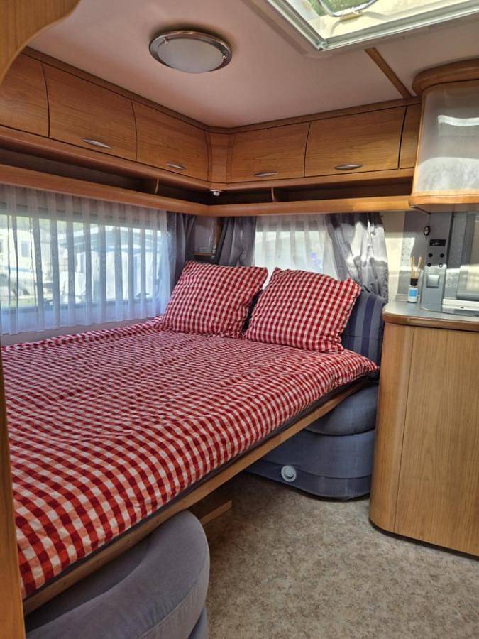 Camping pour 4 personnes, avec vue ainsi que vue sur le lac et terrasse en Suisse - 3