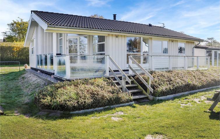 Ferienhaus für 8 Personen, mit Terrasse und Whirlpool sowie Garten und Sauna in Kegnæs