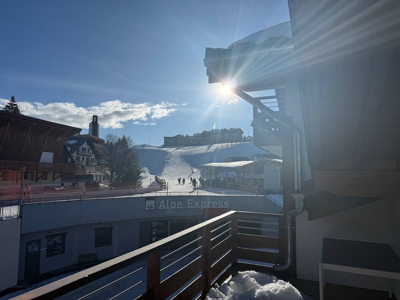 Appartement entier, Appartement luxe ski aux pieds, 8 pers, Wi-Fi in Huez, Parc national des Écrins