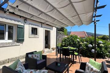 Gîte pour 4 personnes, avec jardin dans Afife