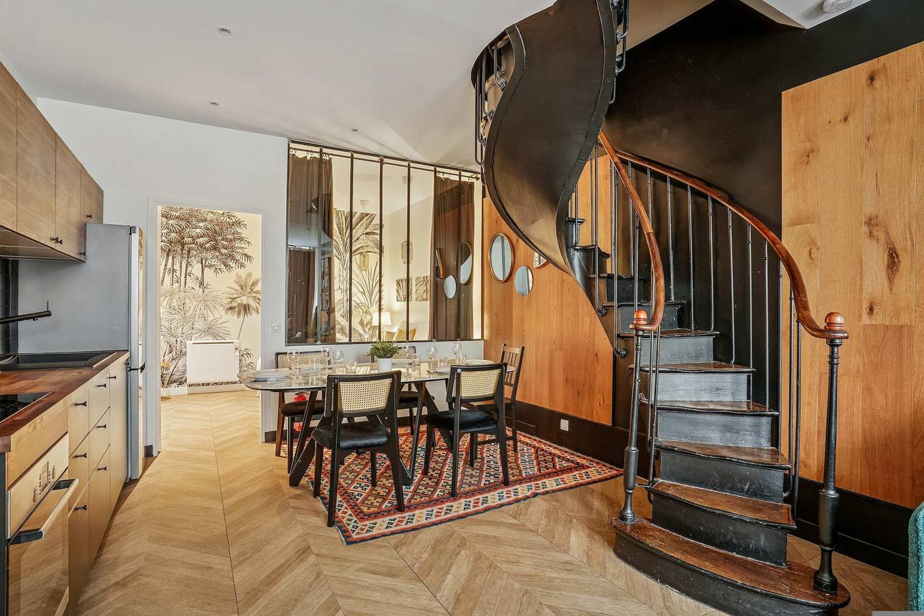 Ganze Wohnung, Luxury family Duplex  4 bdrs 10P - Republique in 10e Arrondissement, Paris