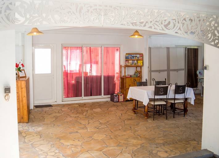 Ganze Wohnung, Elegantes Apartment in Bois De Nèfles, Saint Paul mit Jacuzzi. in Saint-Paul, La Réunion