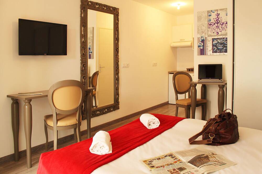 Apartamento entero, Retraite Moderne 10 km du Centre-Ville Historique! in Éguilles, Region de Aix-en-Provence