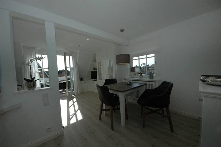 Ferienwohnung für 2 Personen, mit Balkon in Wenningstedt - 3