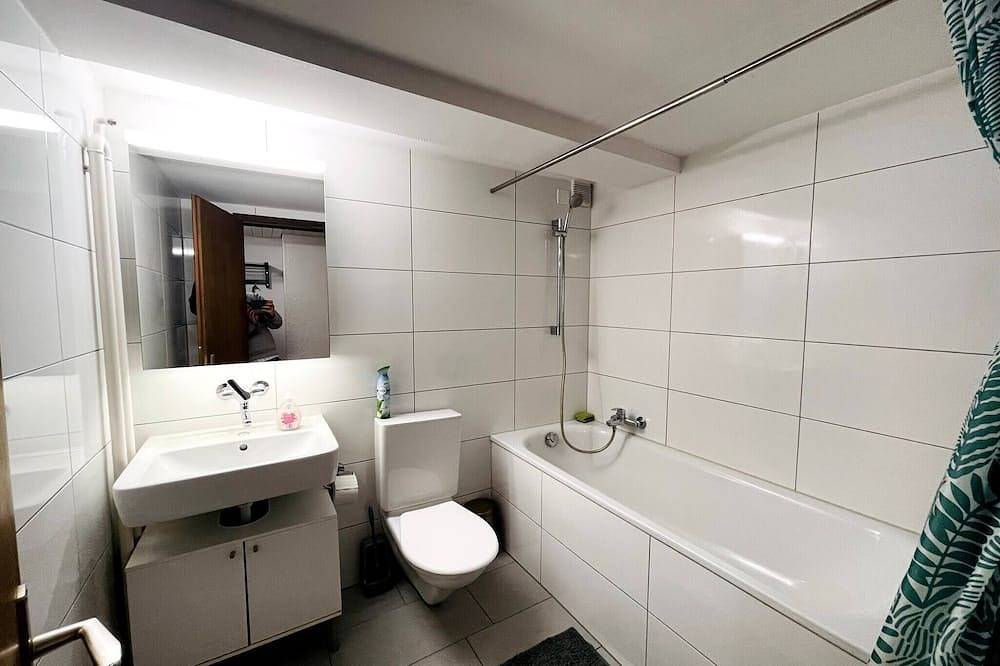 Ganze Wohnung, Gemütliche Altbauwohnung im Zentrum in St. Gallen, Bodensee (Schweiz)