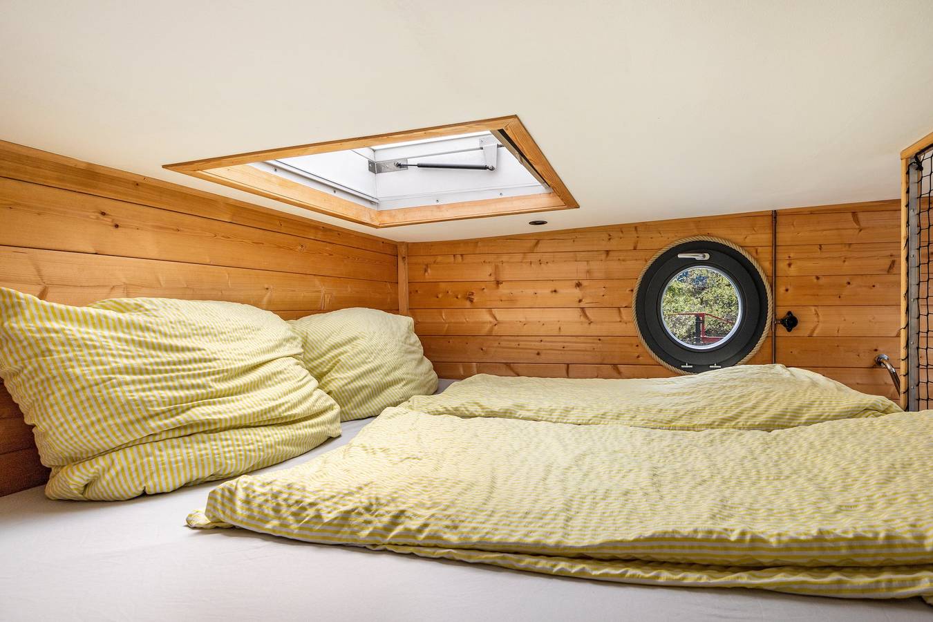 Knus Tiny-Houseboot Agathe op de Süderelbe, foto 14