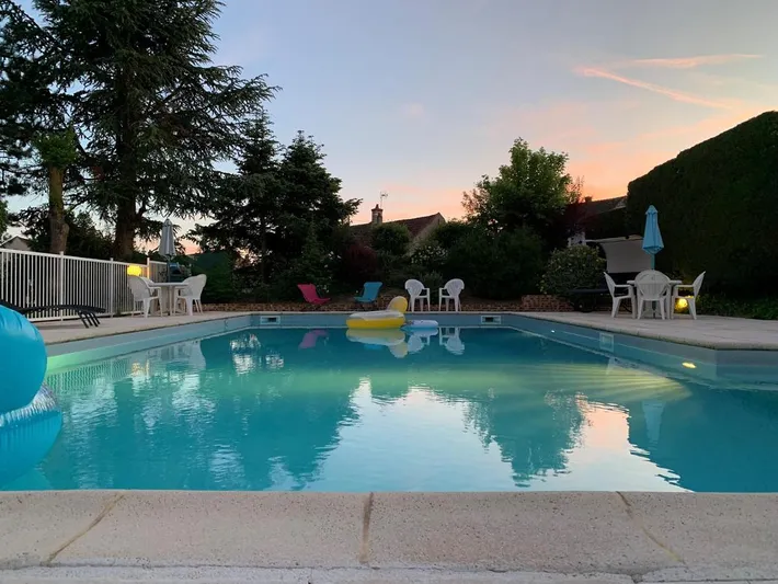 Hôtel pour 2 personnes, avec piscine ainsi que jardin et vue - 1