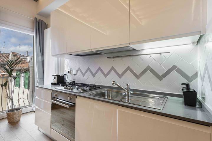 Ganze Wohnung, Porcellana Charming Apartment By MMega in Florence city center, Florenz
