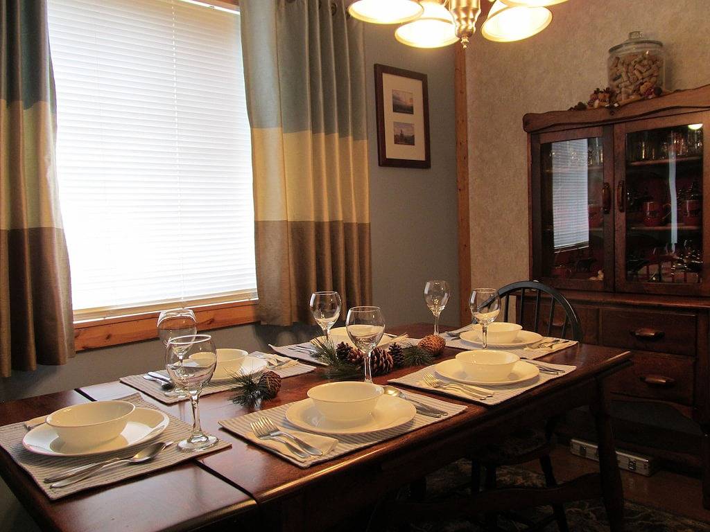 Ganze Wohnung, Eigentumswohnung mit an der Spitze der Schneeschuh - West Virginia - 8 Personen in Snowshoe, Greenbrier River