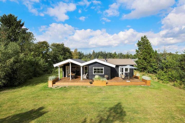 Feriehus for 6 personer, med terrasse i Saltum