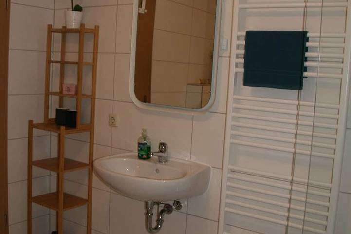 Entire apartment, Voll Eingerichtetes Zentrales Apartment für Lange und Kurze Aufenthalte in Magdeburg, Elbe-Börde-Heide