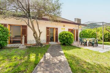 Gîte pour 4 personnes, avec jardin à Deiva Marina