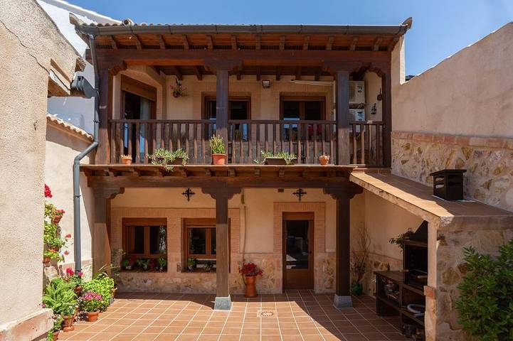 Holiday home for 12 people, with pets - 1