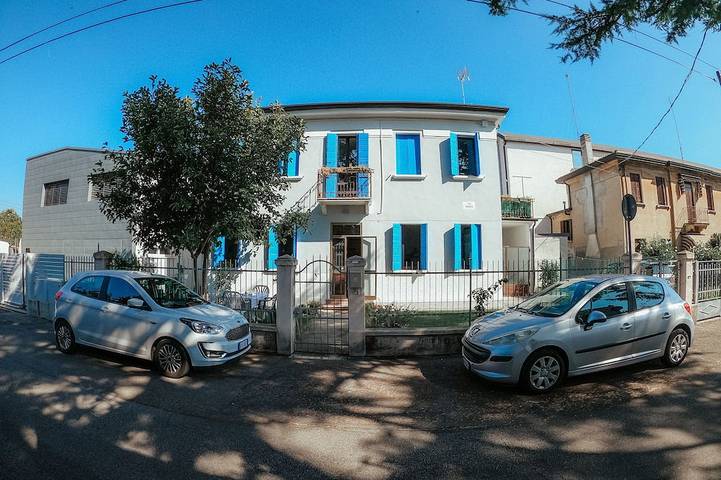 Ferienhaus für 4 Personen, mit Balkon und Garten in Padua