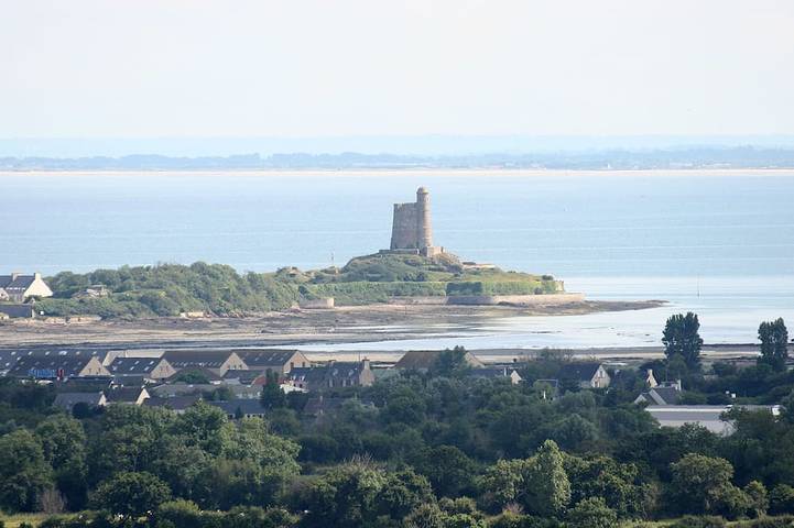 Gîte pour 6 personnes, avec jardin et terrasse à Le Vast